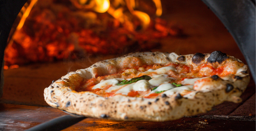 What to cook in a pizza oven